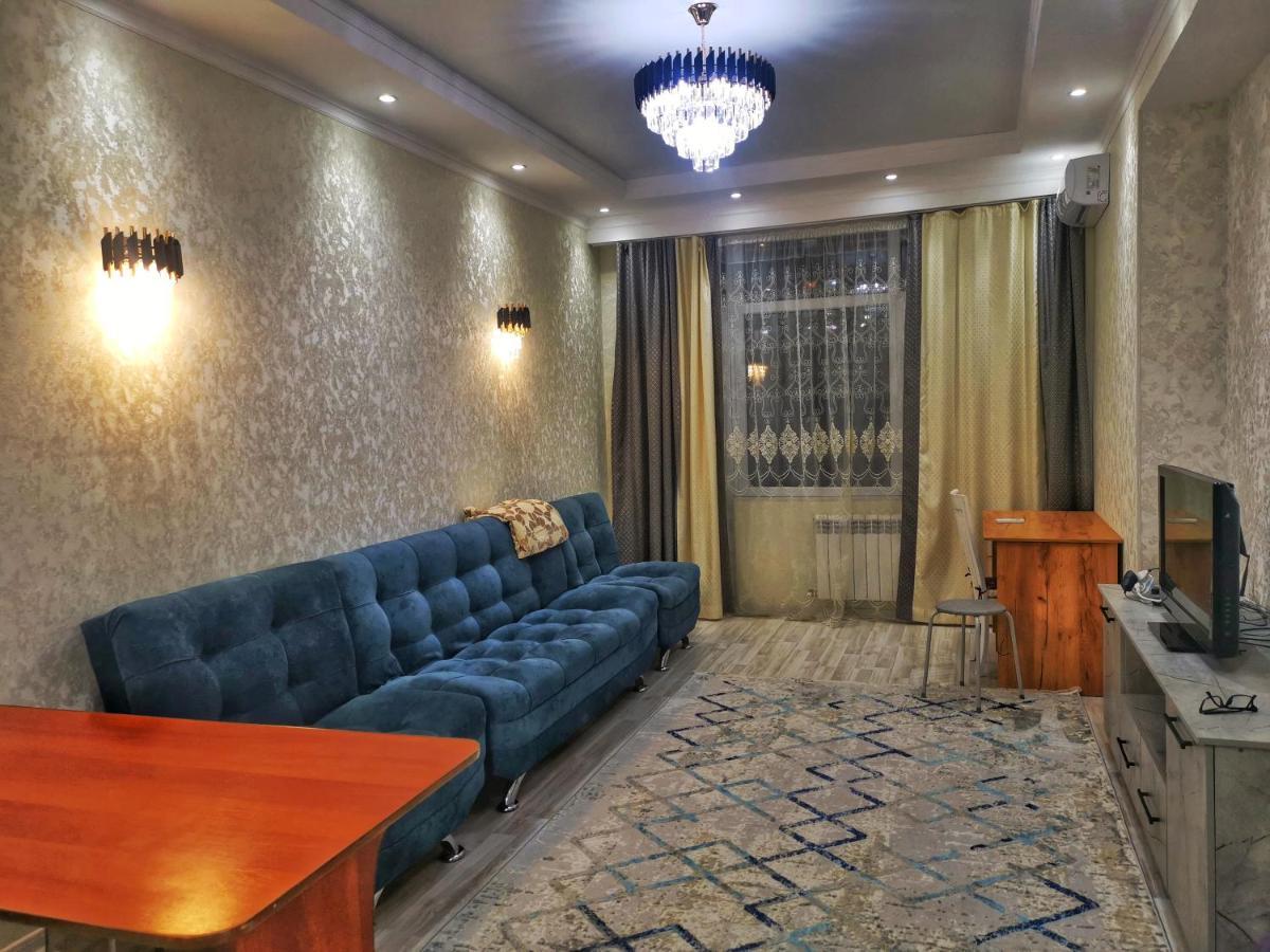 Central Apartment Bishkek Exterior photo